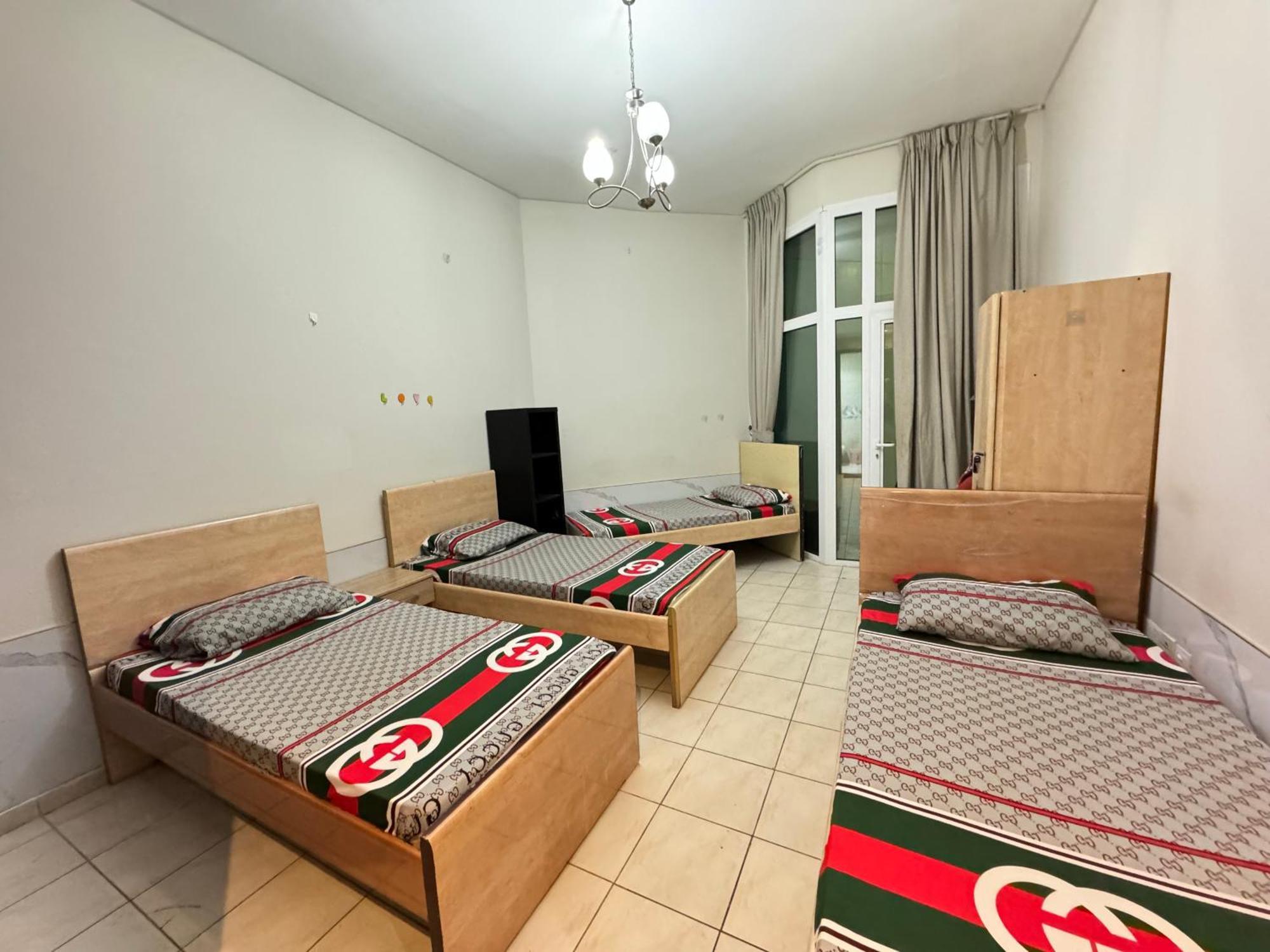 Dubai Backpackers Hostel Exterior photo